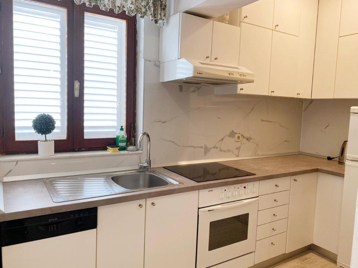 Apartman Beus Makarska Eksteriør bilde